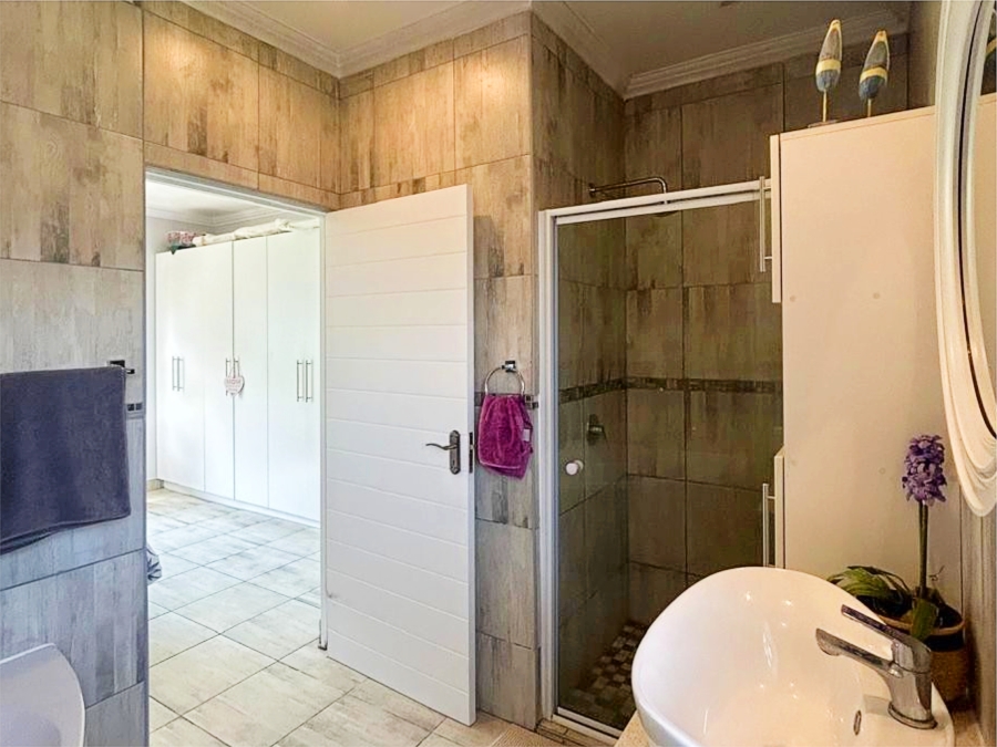 3 Bedroom Property for Sale in Groenvallei Western Cape